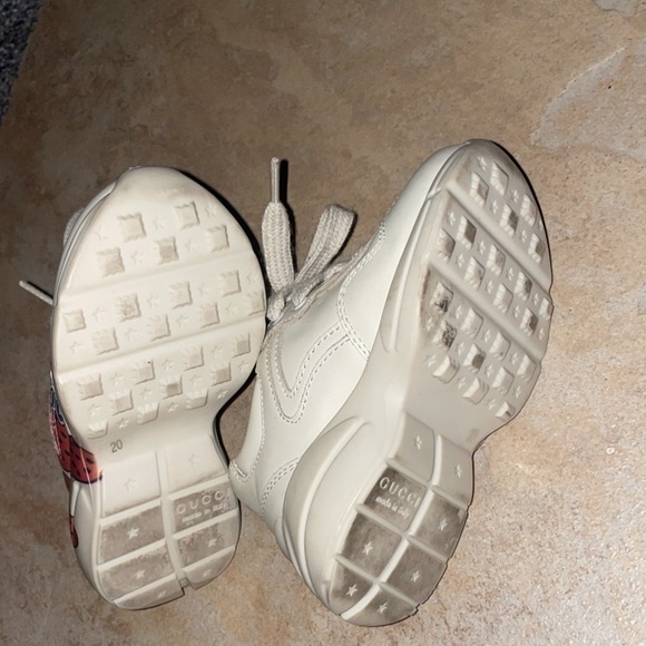 Baby Gucci Beige Multicolour Rhyton Strawberry Sneaker size 20 - Picture 6 of 9